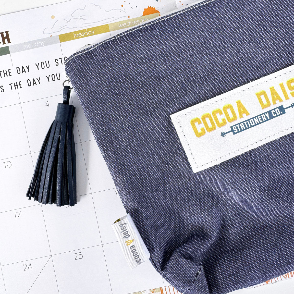 Big Sky Cocoa Daisy Pouch March 2024