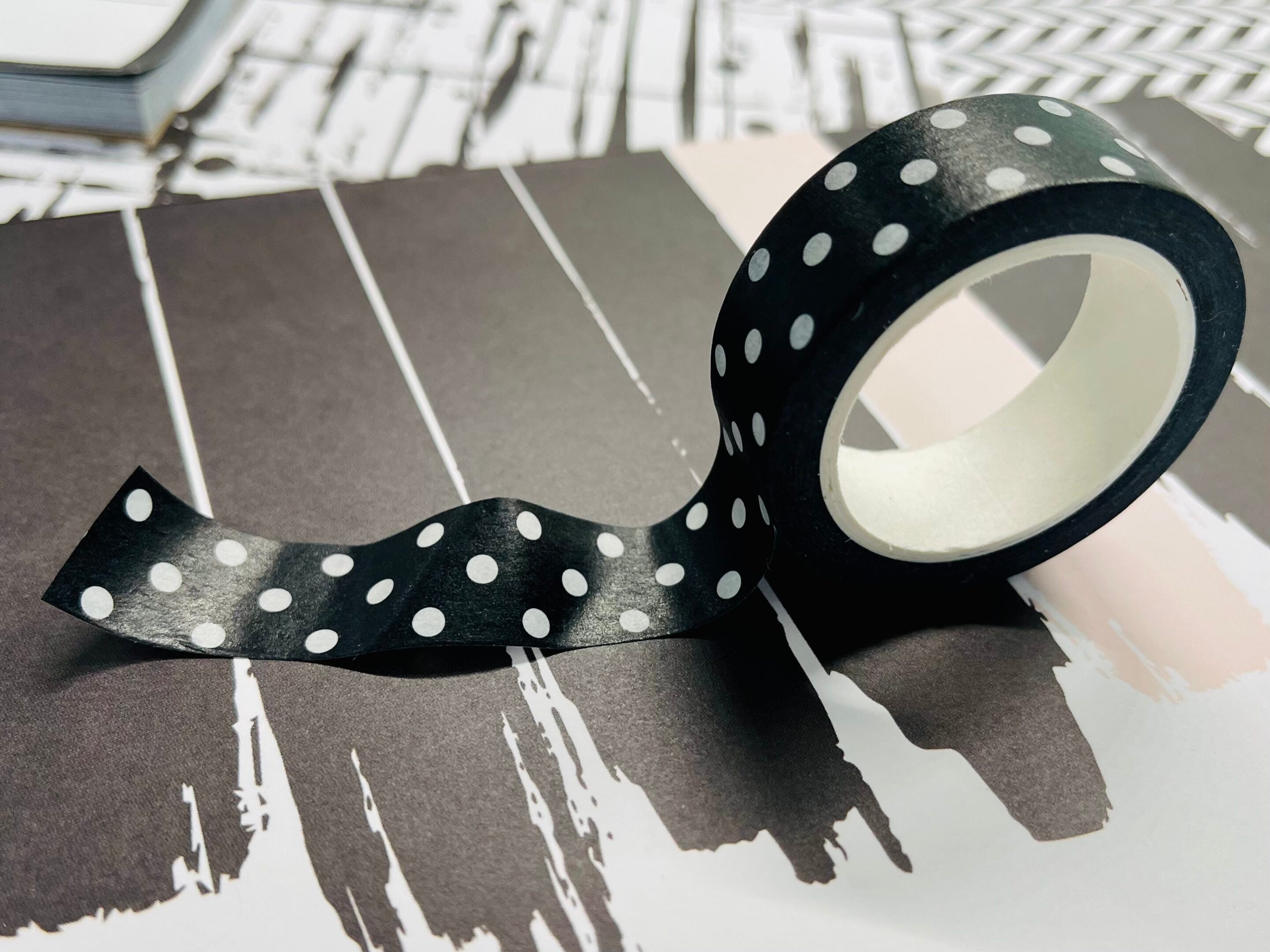 The Minimalist Black & White Polka Dot Washi – Cocoa Daisy