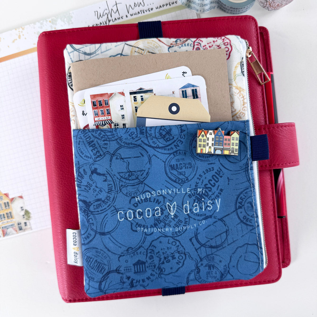 Summer Avenue Pouch- June 2026