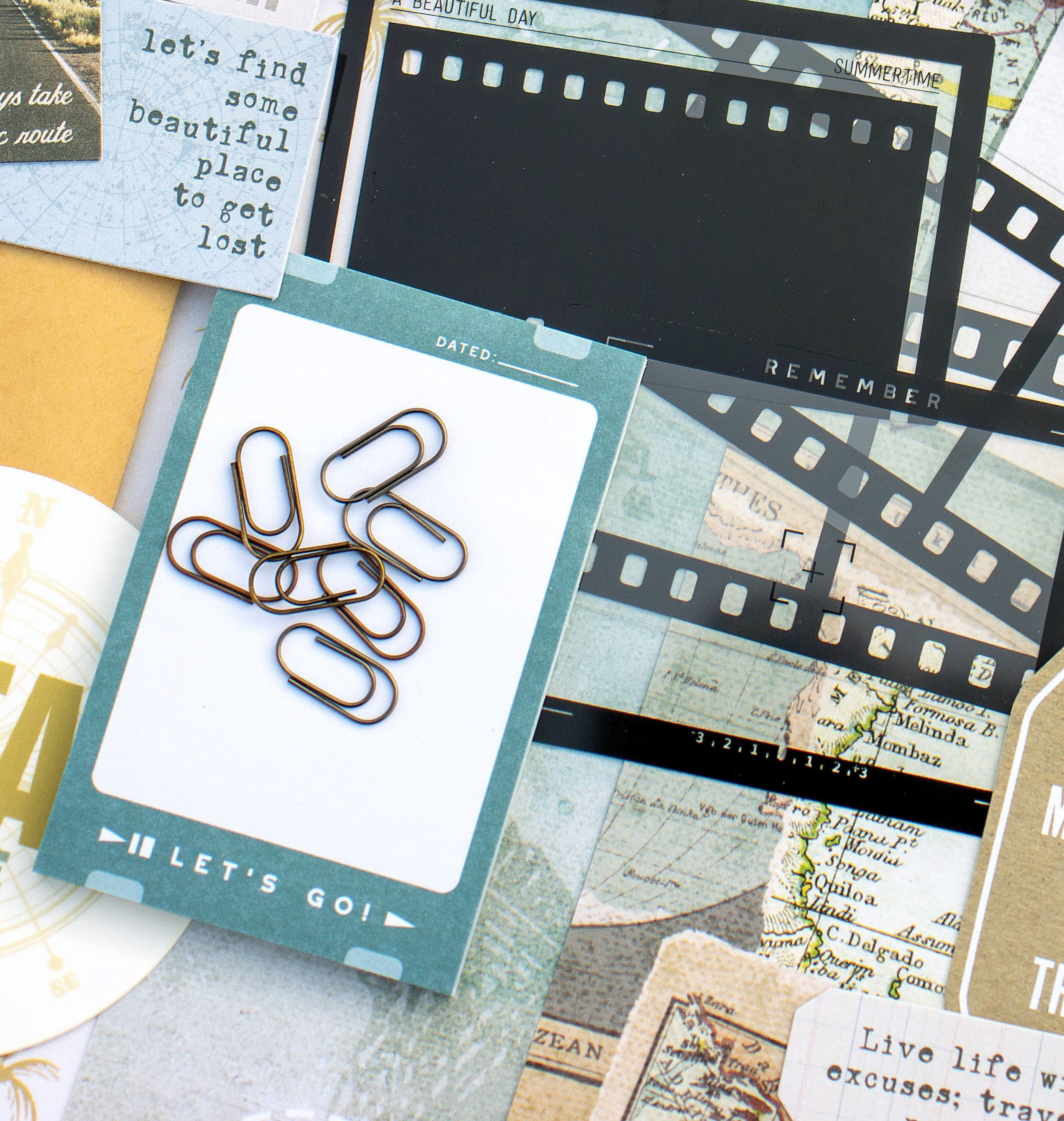 Travel Bonus Kit "Let's Go" Small Sticky Notes - July 2025