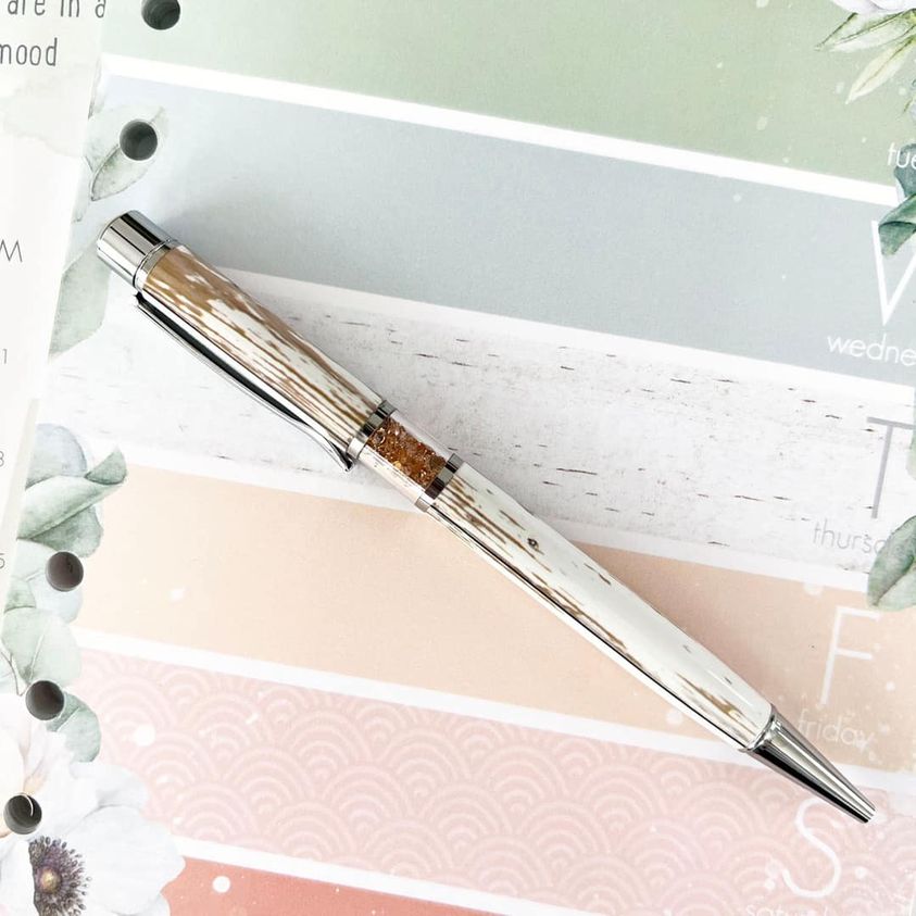 Lillians-Garden-Pen.jpg